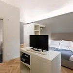 Pensión Palazzo Liberati - Manu Maison 4*