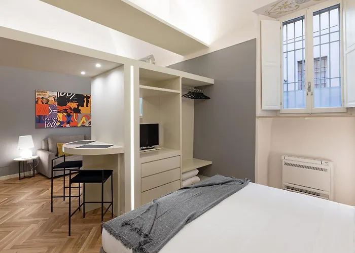 Palazzo Liberati Konukevi Parma